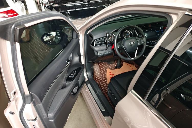 Used Toyota Camry 2019 Revised Version 2.5G Luxury Edition