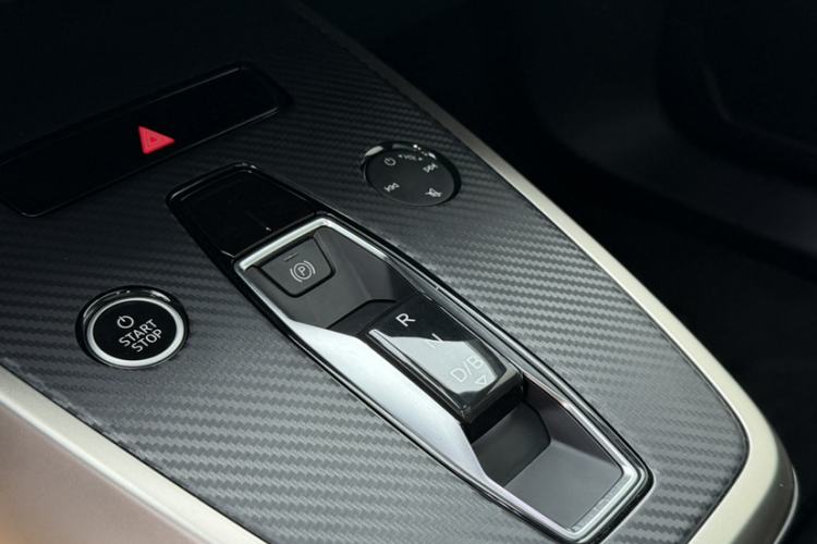 Used Audi Q5 e-tron 2022 50 e-tron quattro Glory Edition Elegant Suit
