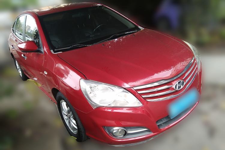 Used Hyundai Celesta 2011 1.6L Automatic Comfort Edition Front Right 45 Deg