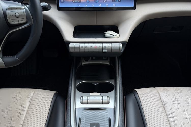 Used BYD Dolphin 2024 Honor Edition 420km Fashion Version
