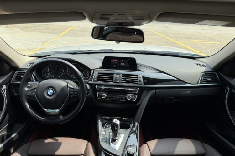 Used BMW 3 Series 2018 320Li Fashion Model
