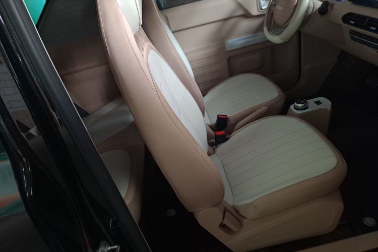 Used Geely Galaxy Panda 2024 200km Panda Kart Right Front Seat