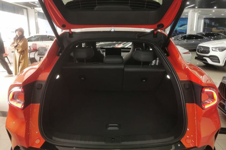 Used Xiaomi Auto YU7 2025 Ultra-Long Range Rear-Wheel Drive Version
