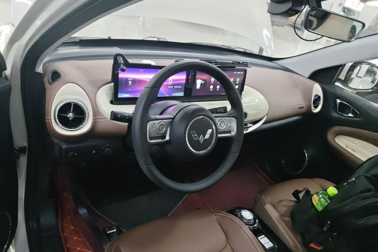 Used Wuling Bingo 2023 333 km Lingxi Connected+ Version
