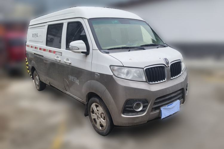 Used Jinbei Hiace X30 