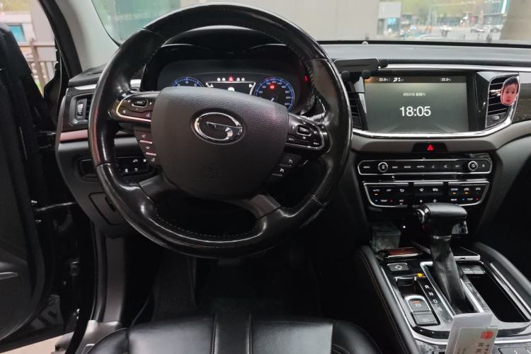 Used GAC Trumpchi GS8 2017 320T Two-Wheel Drive Luxury Smart Connectivity Version (7 Seats) Steering Wheel