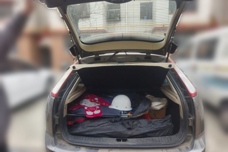 Used Ford Focus 2013 Hatchback Classic 1.8L Manual Fashion Edition
