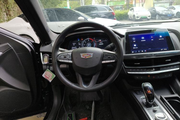 Used Cadillac CT5 2023 28T Luxury Edition (Standard Version) Steering Wheel