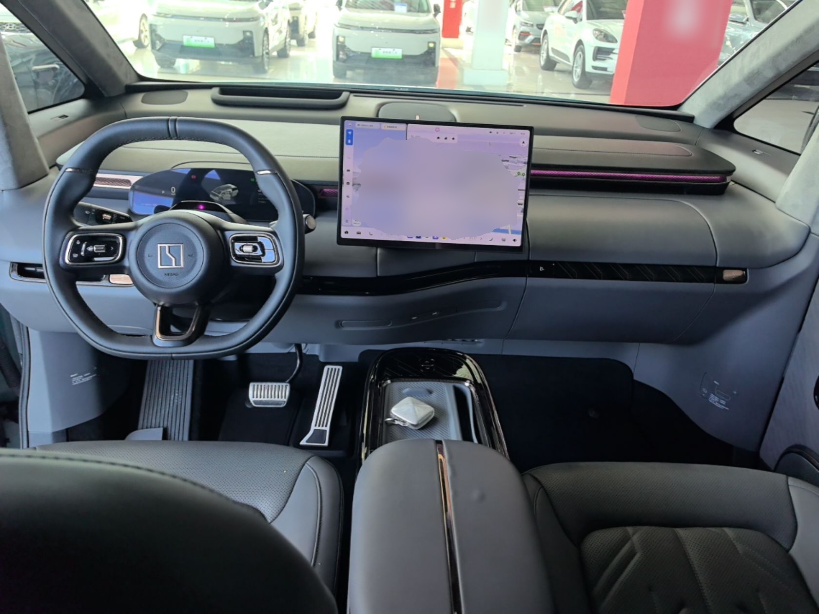 Zeekr MIX 2025 Long-Range Intelligent Driving Edition — снимка 12