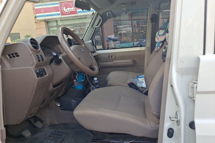 Used Toyota Land Cruiser 
