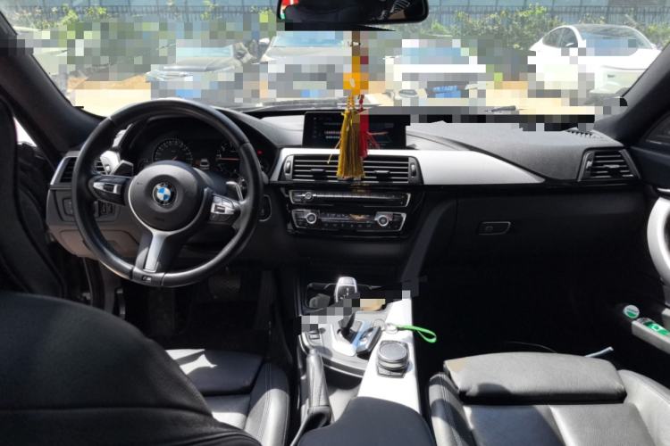 Used BMW 3 Series GT 2019 320i M Sport Center Console