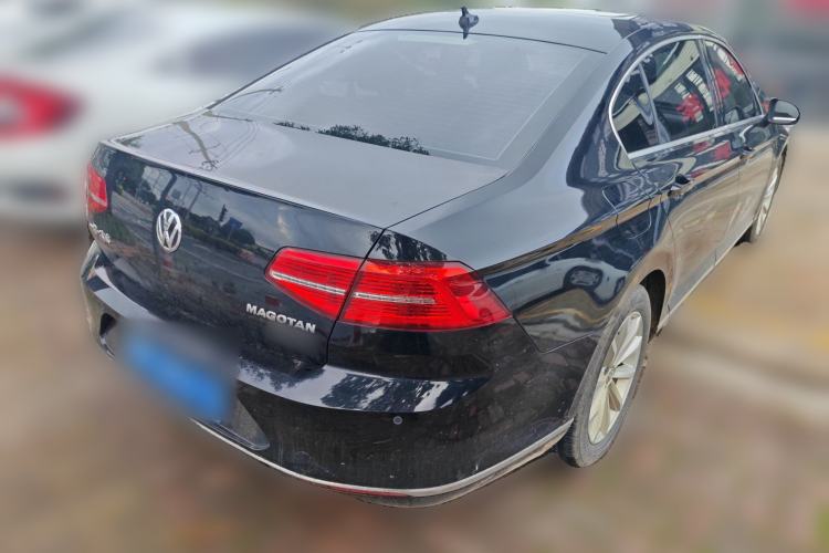 Used Volkswagen Magotan 2018 330TSI DSG Advanced Model Rear Right 45 Deg