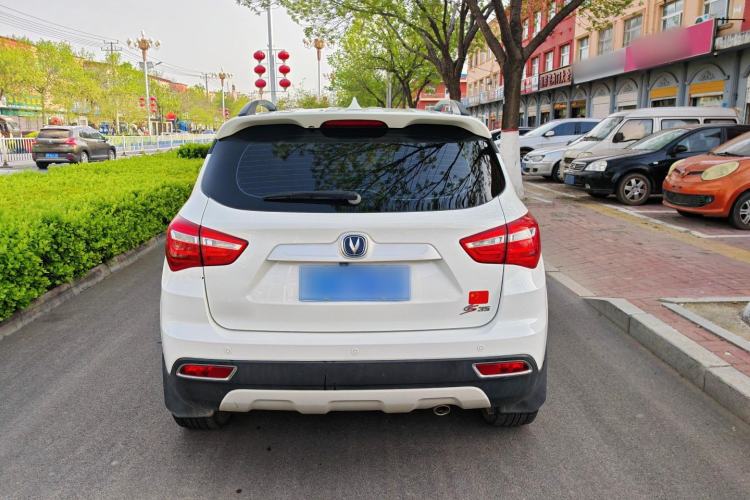 Used CHANGAN CS35 2017 1.6L Manual Luxury Model Exterior 4