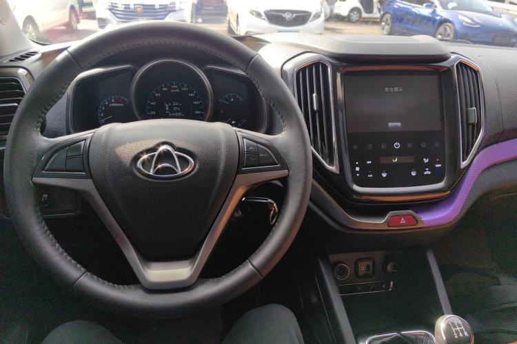 Used Oshan CX70 2016 1.6L Manual Luxury Model