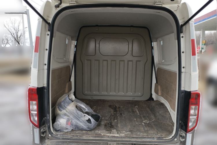 Used Kuayue Kuayue Xing V3 2022 1.5L Gasoline Comfort-Grade 5-Seater Minivan JL473QH
