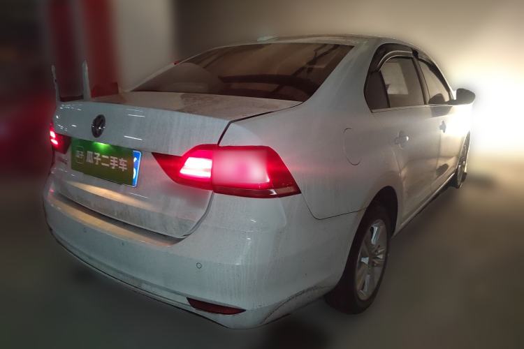 Used Volkswagen Santana 2016 1.6L Automatic Comfort Edition Rear Right 45 Deg