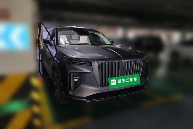 Used Hongqi E-HS9 2021 510 km Range Flagway Edition Six Seats Front Right 45 Deg
