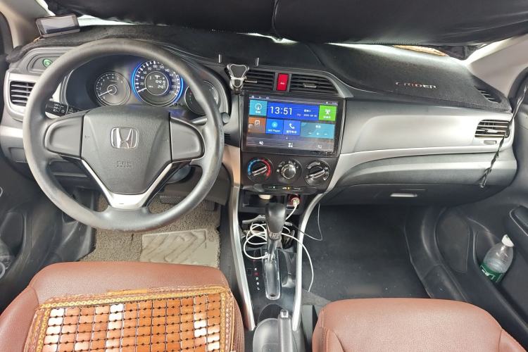 Used Honda Crider 2016 1.8L CVT Comfort Version Center Console