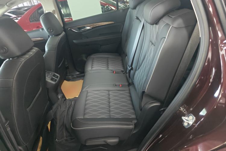 Used Buick Envision 2021 Encore Plus Avenir Aivia 7-Seater Edition
