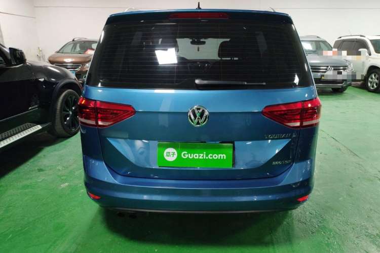 Used Volkswagen Touran 2016 Volkswagen Touran L 280TSI DSG Comfort Edition