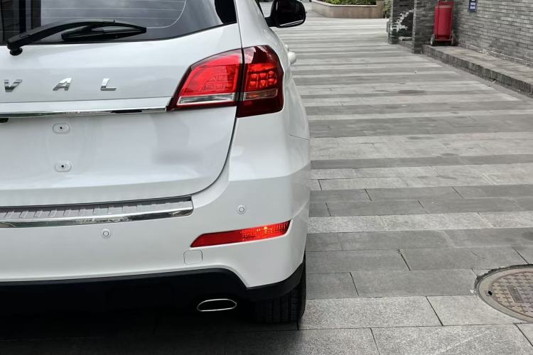 Used Haval H2 2017 Red-Label 1.5T Automatic Two-Wheel Drive Luxury Model