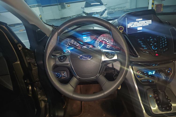 Used Ford Kuga 2015 1.5L GTDi Two-Wheel-Drive Comfort Model