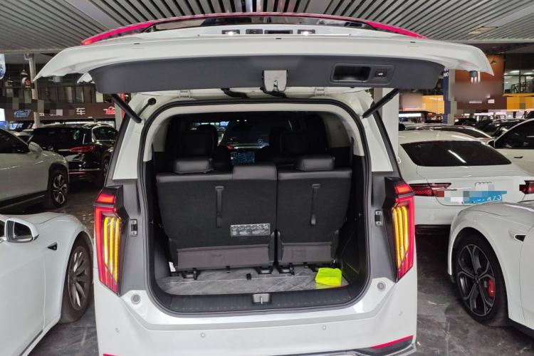 Used GAC Trumpchi M8 2024 Master Series 400T Prestige Edition