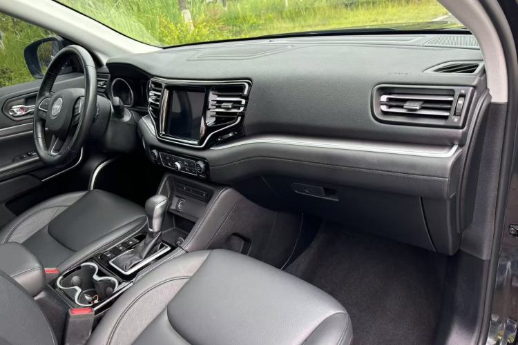 Used Jeep Grand Commander 2022 2.0T Two-Wheel Drive Luxury Version