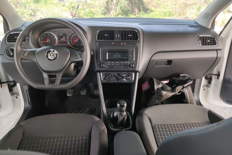 Used Volkswagen Polo 2014 1.6L Manual Comfort Edition