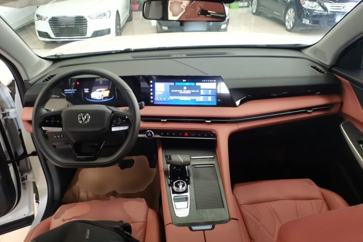 Used Changan CS75 PLUS 2024 3rd Generation Champion Edition 1.5T Intelligent Drive Dynamic Model