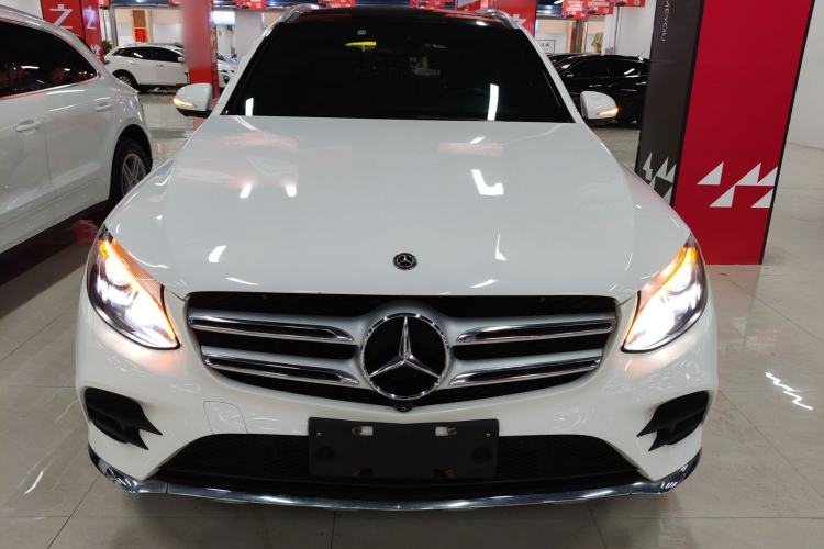 Used Mercedes-Benz GLC 2019 Facelift GLC 260 L 4MATIC Luxury Model
