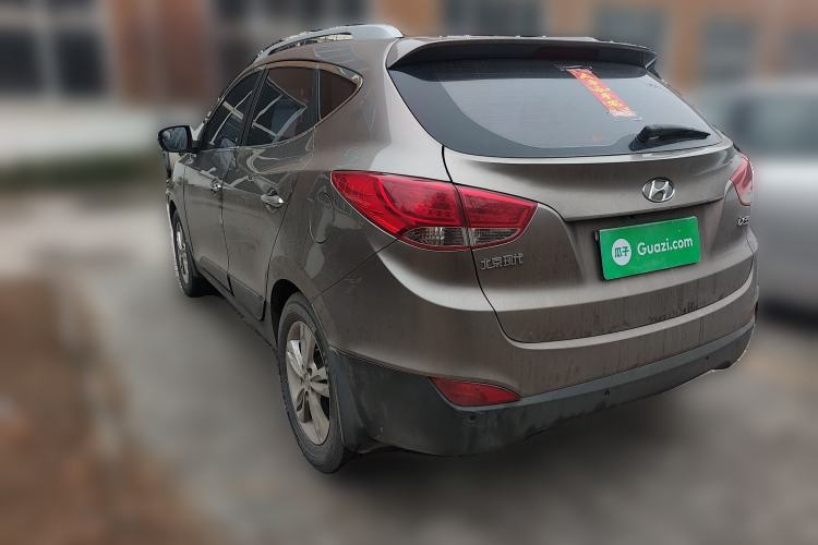 Used Hyundai ix35 2010 2.0L Automatic Two-Wheel Drive Elite Edition GLS
