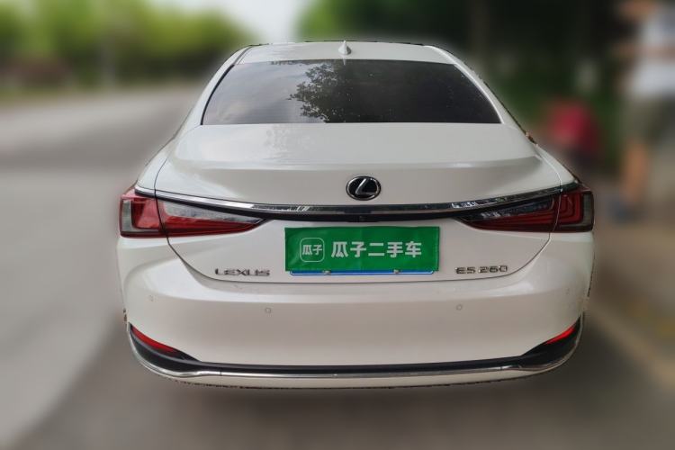 Used Lexus ES 2020 200 Excellence Edition Rear