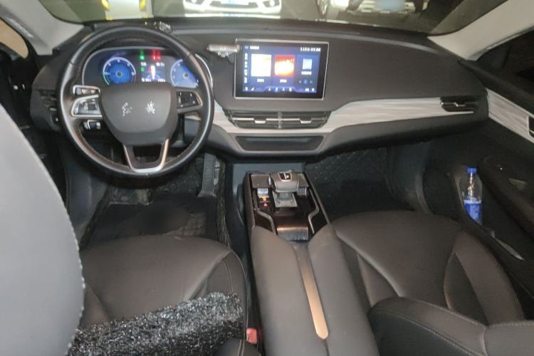 Used Hongqi E-QM5 2023 560km PLUS Center Console