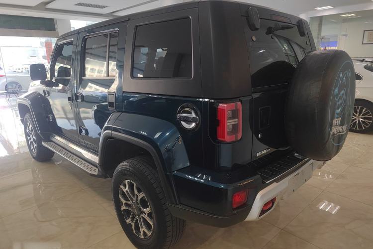 Used BAIC Off-Road BJ40 2021 2.0T Automatic Four-Wheel Drive Ring the Tower Champion Edition
