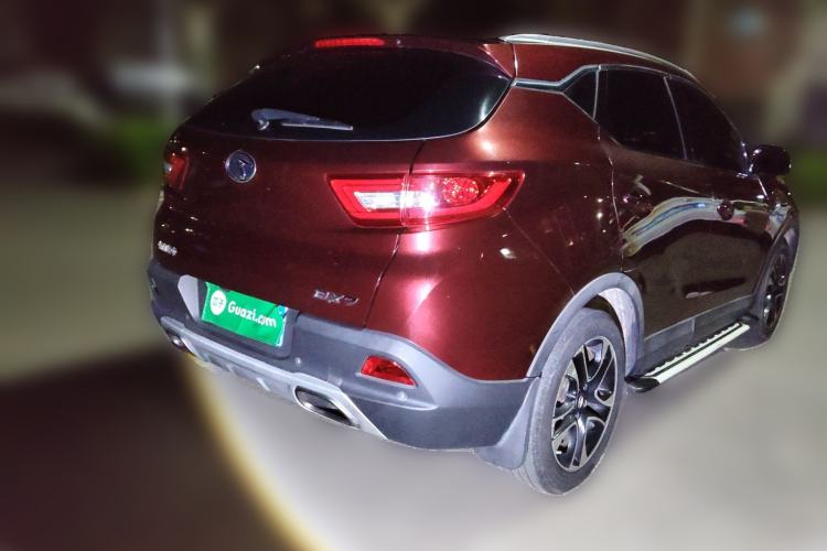 Used Soueast DX7 2015 1.5T Automatic Luxury Model Rear Right 45 Deg