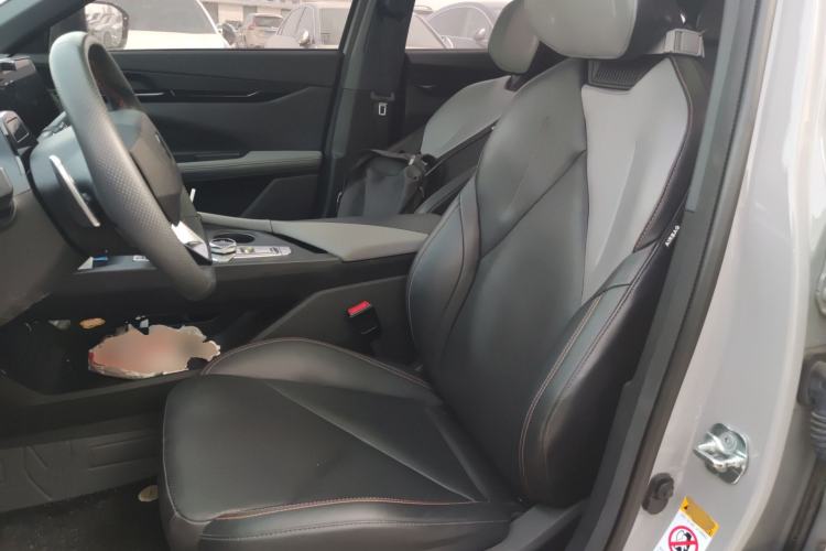 Used CHANGAN UNI-V 2022 1.5T Prestige Version
