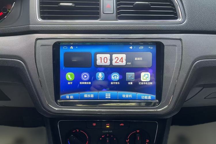 Used Volkswagen Lavida 2015 230TSI DSG Comfort Edition
