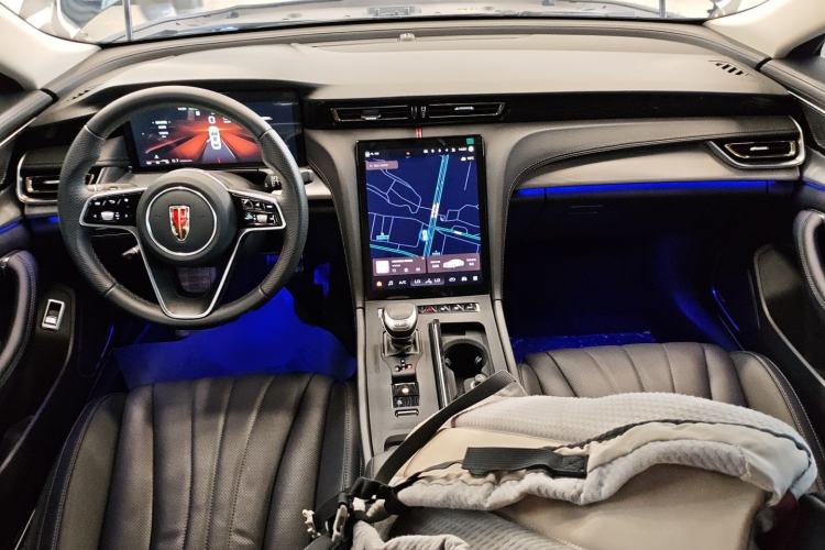 Used Hongqi H5 2024 2.0T Automatic Smart Connect Flagship Edition
