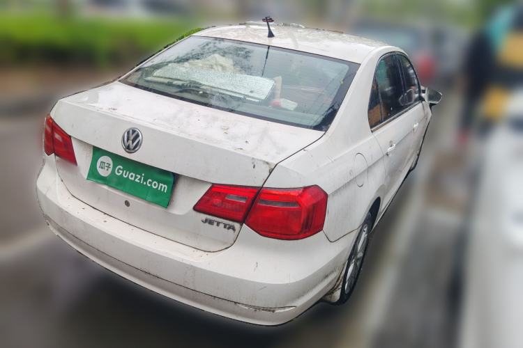 Used Volkswagen Jetta 2013 1.4L Manual Comfort Model
