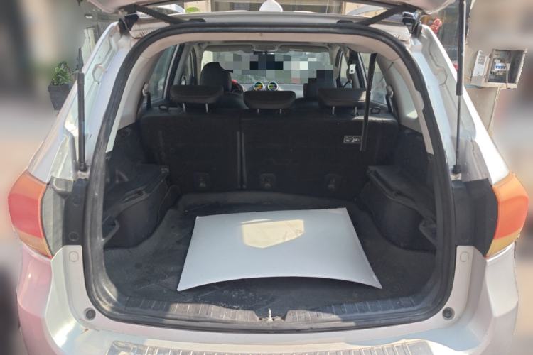 Used Haval H6 2015 Upgraded Model 1.5T Manual Two-Wheel Drive Elite Version