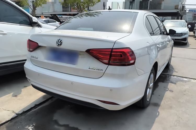 Used Volkswagen Lavida 2019 Lavida Start 1.5L Manual Fashion Edition China VI Standard Rear Right 45 Deg