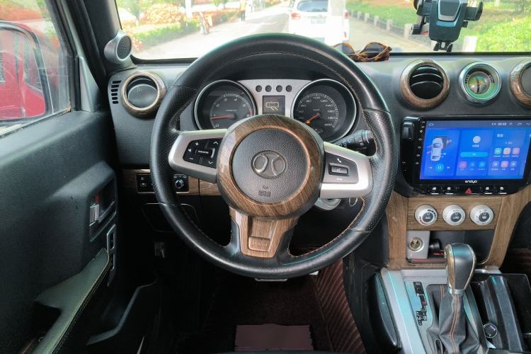 Used BAIC Off-Road BJ40 2016 40L 2.3T Automatic All-Wheel Drive Premium Edition