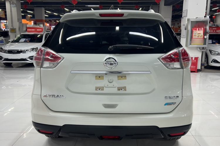 Used Nissan X-Trail 2014 2.0L CVT Comfort Edition 2WD Exterior 5