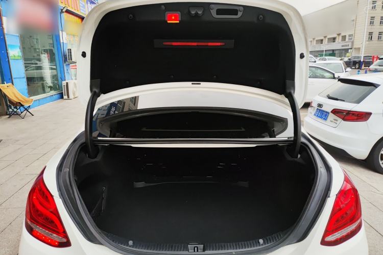 Used Mercedes-Benz C-Class 2018 C 180 L Fashion Edition Sport Version Trunk