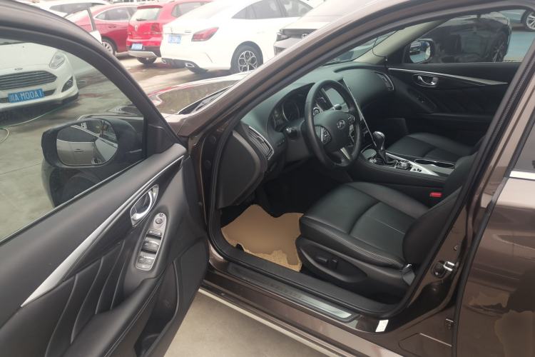 Used Infiniti Q50L 2016 2.0T Comfort Edition