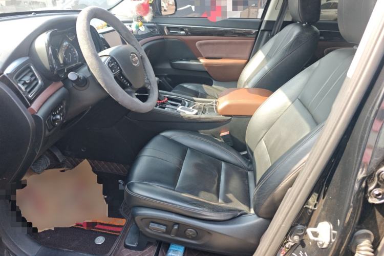 Used GAC Trumpchi GS8 2019 390T Two-Wheel Drive Luxury Smart Connectivity Version (7 Seats) Left Front Seat