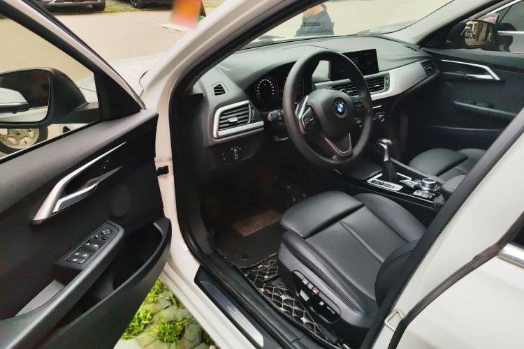 Used BMW 1 Series 2018 120i Design Package Model Driver Seat