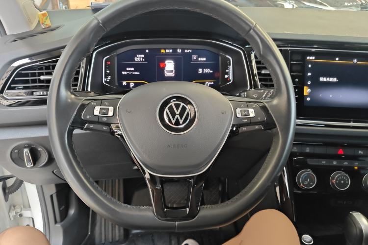 Used Volkswagen T-ROC 2022 280TSI DSG Two-Wheel Drive Elite PLUS Steering Wheel