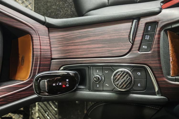 Used Cadillac XT5 2021 28T Luxury Model
